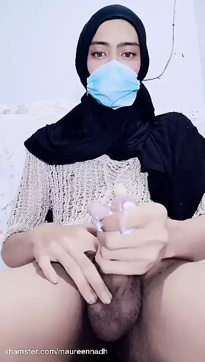 Nettes Mädchen Im Hijab Versehentliches Vorzeitiges Abspritzen Xhamster