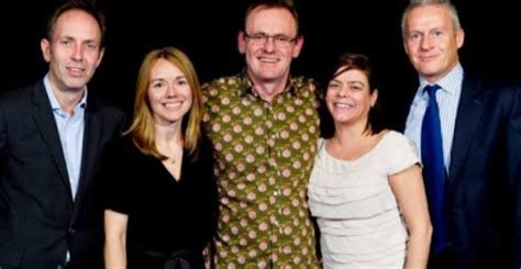 His son was born in 2009 whereas his two daughters were born in the year. Anoushka Nara Giltsoff Wiki, Bio, Age, Instagram, Sean ...