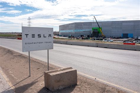 Tesla Close To Producing First Cars At Austin Area Factory