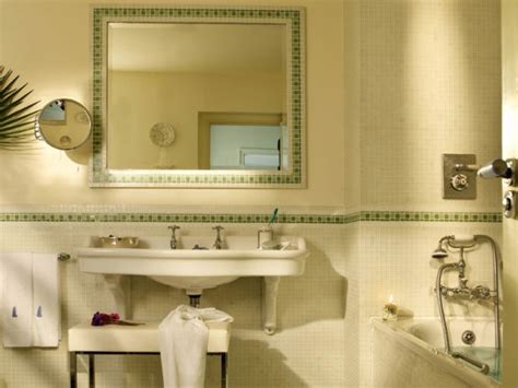 31 Pictures Of Mosaic Tile Patterns For Bathrooms 2022