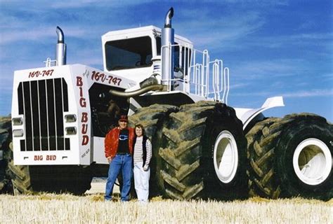 Big Bud The Worlds Largest Farm Tractor All The Auto World