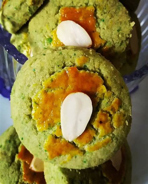 Kemudian masukan daun pandan dan jahe. Resepi Biskut Kacang Hijau @ Green Peas Cookies Recipe