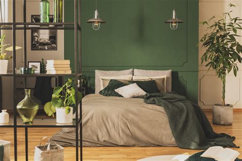 Ideas For A Tranquil Green And Wood Bedroom Design Home Decorating
