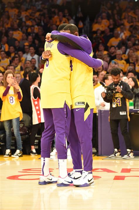 Lakers Are All Introduced As Kobe Bryant In An Emotional Tribute Before First Game Since Fatal