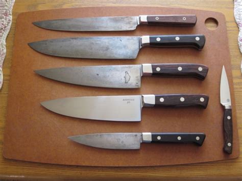 knives kitchen custom steel guide beginner gizmodo buying australia knife chef german handmade rust types tools