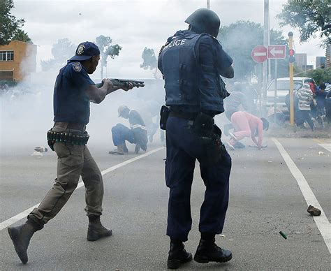 Brutal Riots In South Africa At Migrant Protests Daily Star