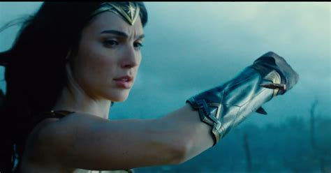 Wonder Woman Trailer Gal Gadot Fights In World War I Time