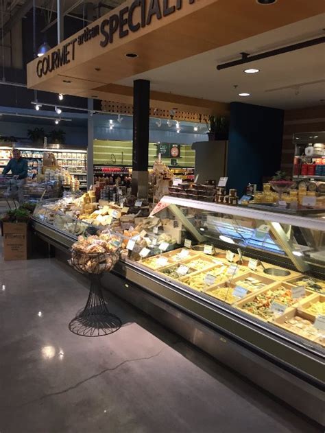 Founded in april of 1970, the same year as the first earth day, whole earth center is princeton's oldest natural foods grocery. Whole Foods Market, Princeton Junction - Restaurant ...