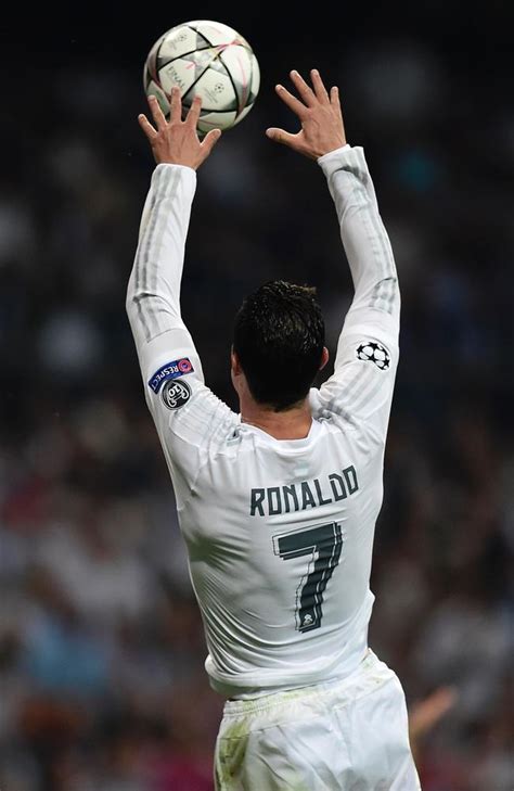 Ronaldo Handball Video Real Madrid V Manchester City Daily Telegraph