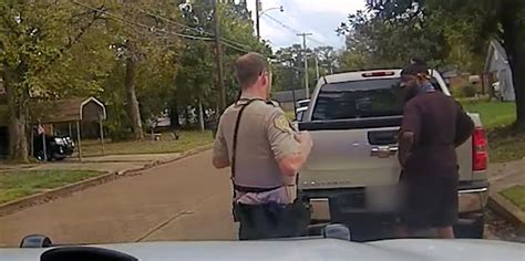 Body Cam Video Shows Louisiana Sheriffs Deputy Shooting Unarmed Black Man In Head