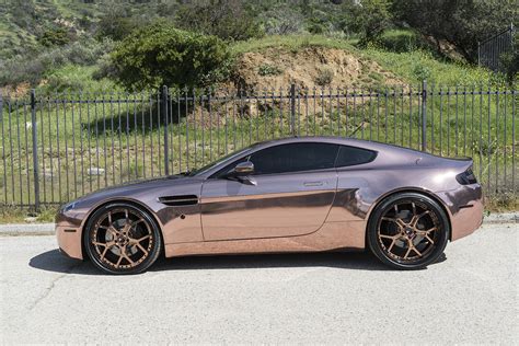 Both color options feature the same rewards scheme and cardholder benefits, and both earn points in the lucrative and popular american express membership rewards program. Rose Gold Vantage