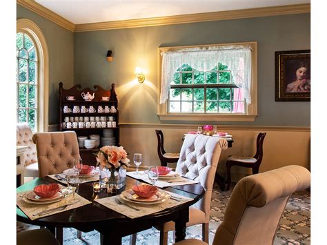 Bed & breakfast inns offer private room accommodations and include breakfast in the morning. Bed and Breakfast Inn Westbrook, Connecticut Westbrook Inn ...