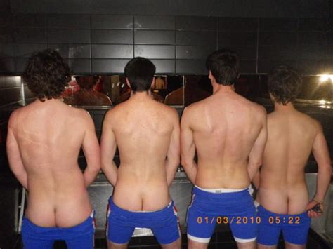 Straightandhorny Naked Guys Gallery Shirtless College Guys