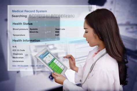 Electronic Medical Records Stock Photos Pictures And Royalty Free Images