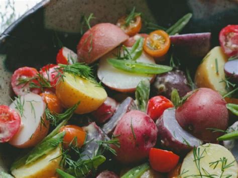 Potato Salad With Dill And Horseradish Aioli Recipe And Nutrition Eat