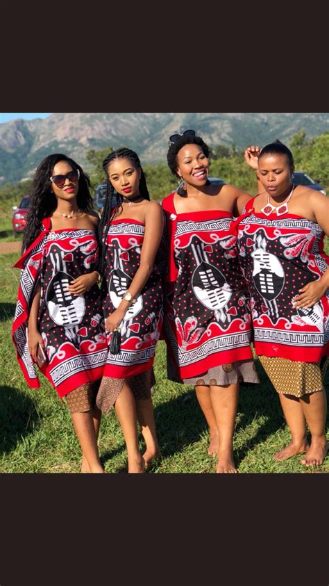 Swazi Maidens African Traditional Wear South African Traditional Dresses Swazi Traditional