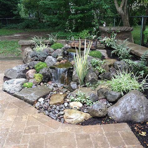 Adorable 30 Unordinary Water Feature Front Yard Backyard Landscaping