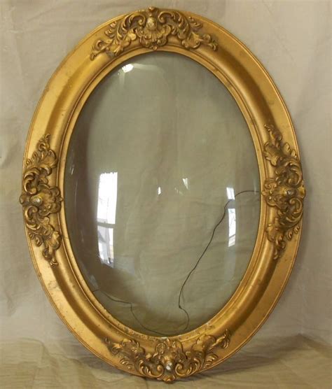 Antique 25 X 19 Oval Picture Frame And Bubble Glass Made Of Wood Plaster Lady Oval Picture