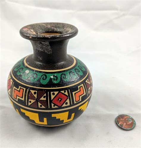 Vintage Small Cuzco Peruvian Vase Orange Green And Yellow Geometric