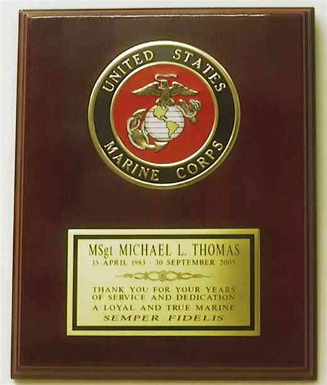 Military Plaque Mahogany Finish With Us Marine Corps Emblem Mais