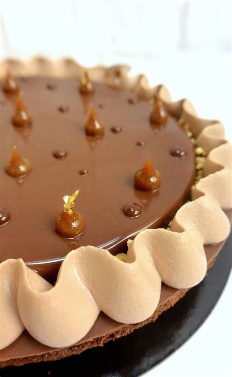 What is on offer is the work of several contemporary french dessert chefs over a. 105b084e7c6335160f80c88ac20d03a4.jpg 616×1,000픽셀 | Fancy desserts, French desserts, Cake desserts