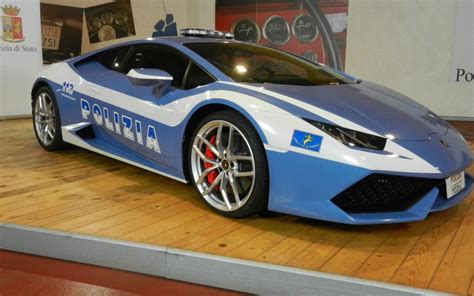 Lamborghini Huracán Lp610 4 Un Nuovo Toro Per La Polizia