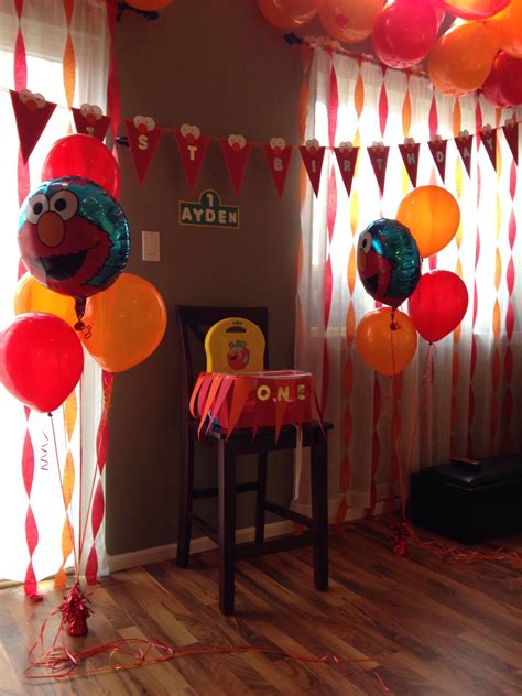 Pin By Ariel ️ On Elmo Birthday Party Elmo Birthday Party Elmo Birthday Birthday Party Balloon