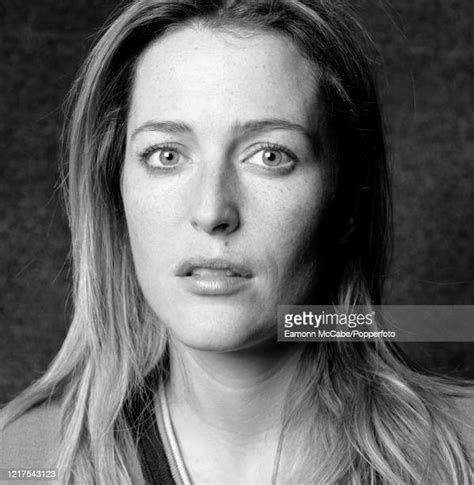 Dana Scully Photos And Premium High Res Pictures Getty Images