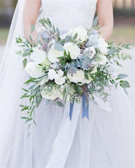 25 Brilliant Wedding Bouquets For Springsummer 2020