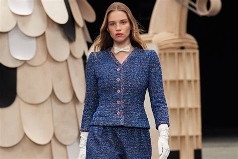 Chanel Haute Couture Spring Summer Runway Collection Photos Footwear News
