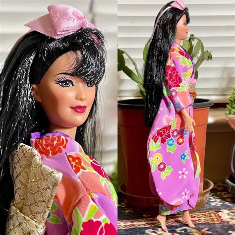 Barbie Doll Japanese Dotw Collector Edition 1995 Etsy