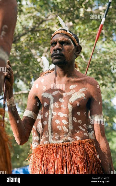 Einheimische Tänzer Aus Der Aurukun Gemeinschaft Beim Laura Aboriginal Dance Festival Laura