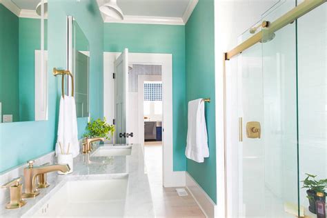 Guest Bathroom Pictures From Hgtv Urban Oasis 2017 Hgtv Urban Oasis