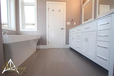 Beautiful Ensuite Wall Color Is Benjamin Moores Elephant Gray 2109 50