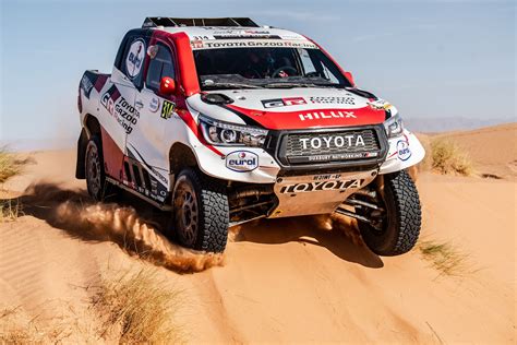 ¡confirmado Fernando Alonso Correrá El Dakar Al Volante Del Toyota Hilux