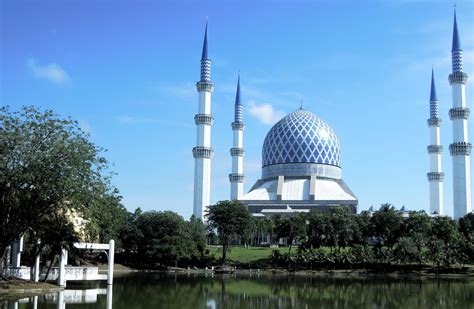 Sheikh ali ahmed molla azan solat isya di masjid shah alam mssaas selangor malaysia. Masjid Sultan Salahuddin Abdul Aziz Shah - Wikiwand