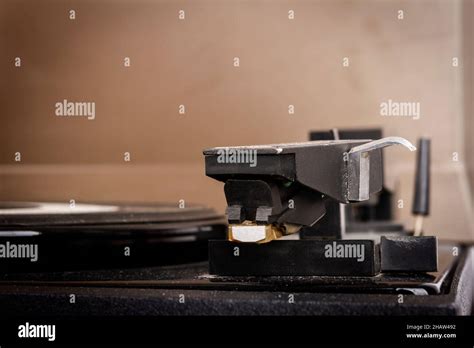 Close Up Of Vintage Turntable Record Player Tonearm Stock Photo Alamy