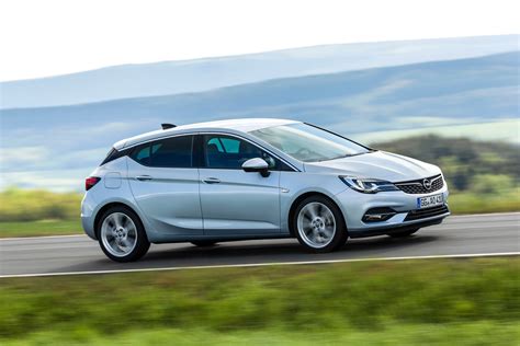 Opel Astra Business Elegance Fast Maßgeschneidert Magazin