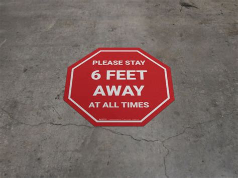 Please Stay 6 Feet Away At All Times Stop Circular Floor Sign