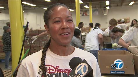 Find food bank jobs near you. Disney employees give back at LA Regional Food Bank - ABC7 ...
