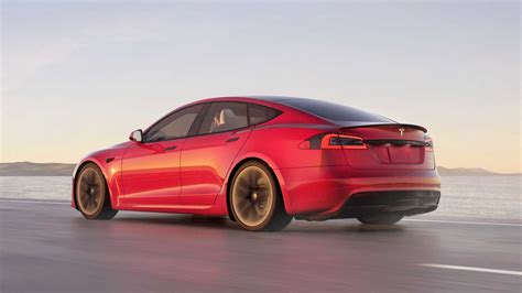 Tesla Model S Plaid Deliveries To Start On June 3