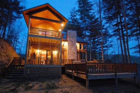 Fontana lake cabins rentals ticket price, hours, address and reviews. Wrens Nest: 2 Bedroom Vacation Cabin Rental Fontana Lake ...