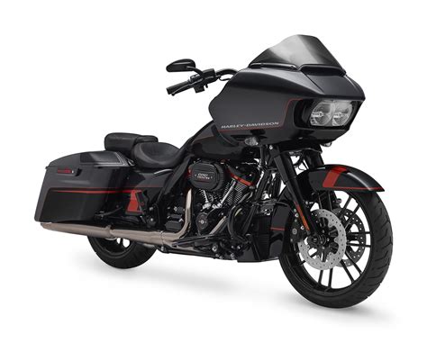 Harley has just announced four new bikes to be put into production between now and 2021, and harley's chief operating officer michelle kumbier has hinted at future models : Harley-Davidson launches THREE new 2018 CVO models ...