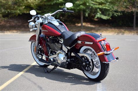 Check out the new softail® deluxe and see if your eyes have ever felt better. New 2020 Harley-Davidson Softail Deluxe FLDE