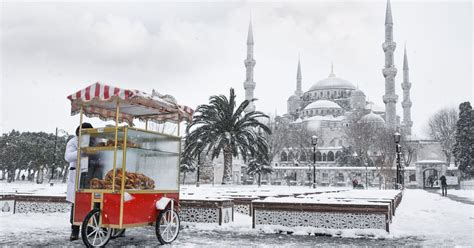 2024 Guide To Istanbul In December Weather Things To Do