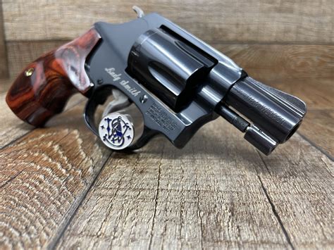 Smith And Wesson Model 36 10 Lady Smith 38 Special