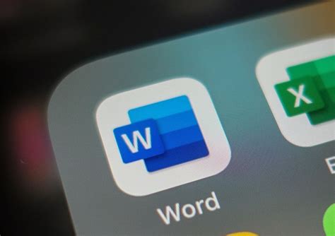 Text Predictions: Microsoft Word's New Feature to Be Released In The ...