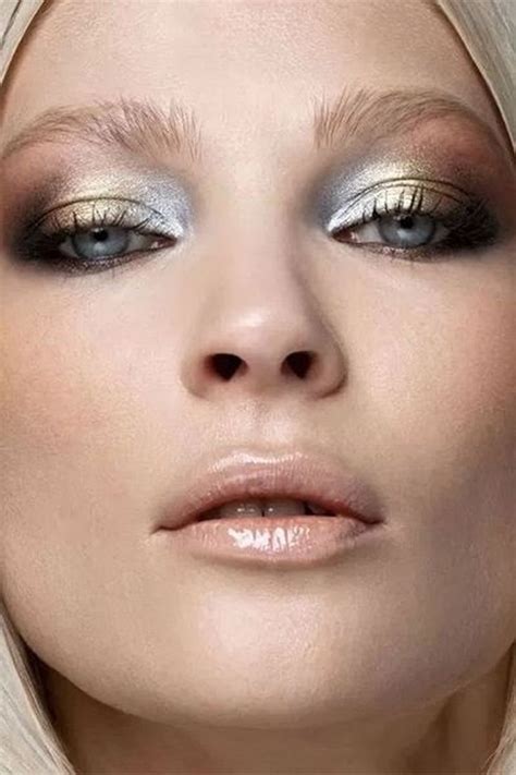 40 Stunning Metallic Makeup Looks Ideas For All Skin Types Fashionmoe Maquilhagem Para Olhos