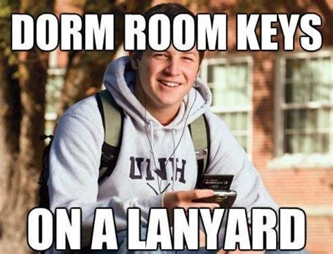Awesome 40 Funny Memes Pics College Freshman Meme College Humor College Life Freshman Year