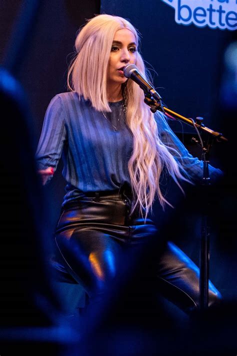 Lovely Ladies In Leather Ava Max In Leather Pants